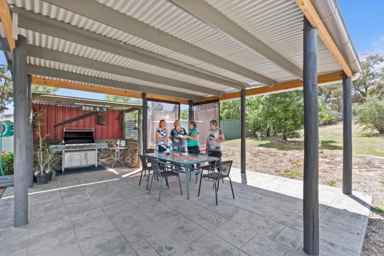 Wattle Grove Motel Maryborough Exterior photo
